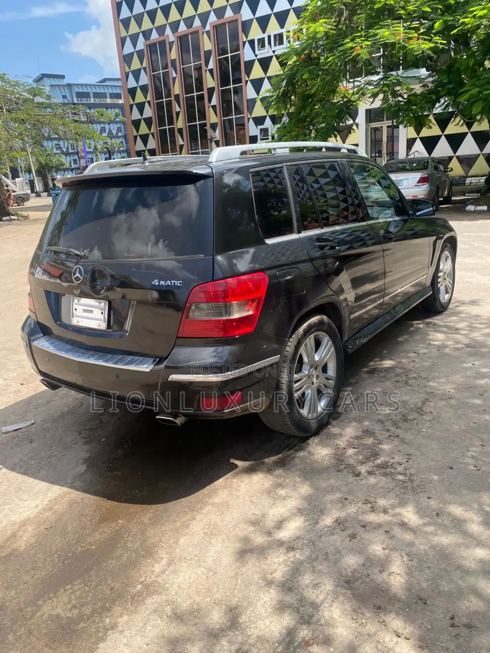 Mercedes-Benz GLK-Class 2011 Black