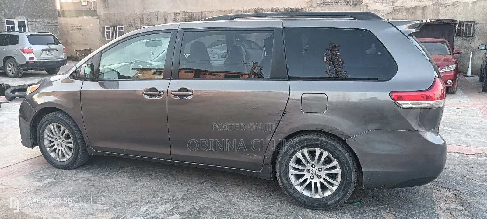 Toyota Sienna 2011 Gray