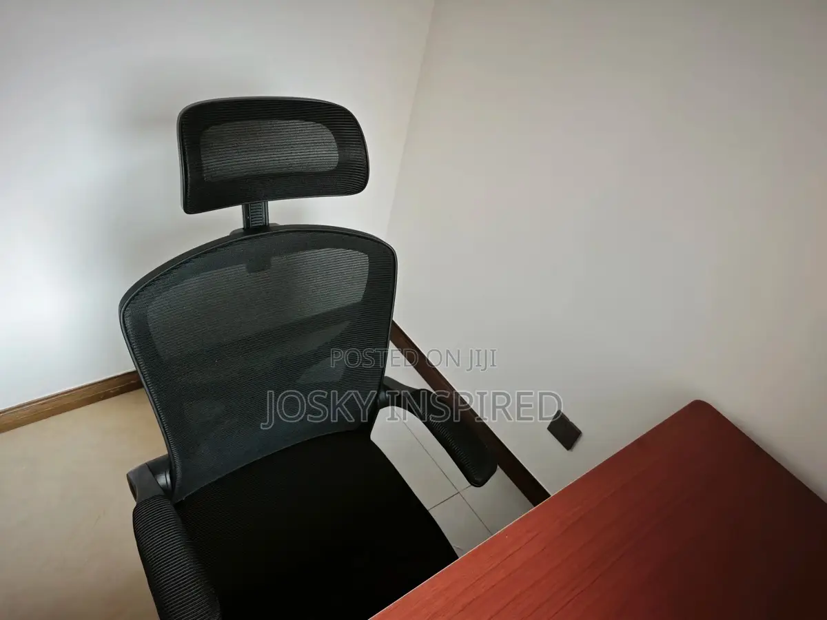 Mesh Headrest Ergonomic Office Chair Swivel Chair Lumbar Support