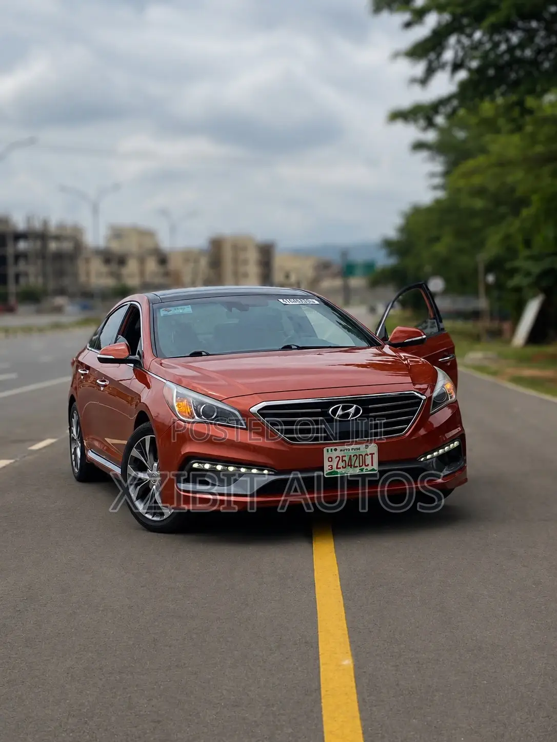 Hyundai Sonata SE 4dr Sedan (2.0L 4cyl Turbo 6A) 2014 Orange
