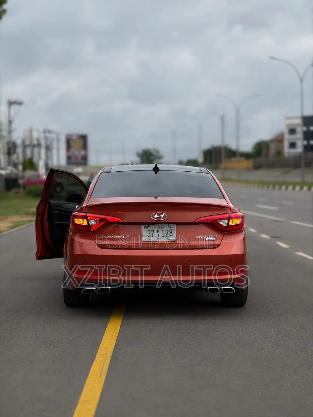 Hyundai Sonata SE 4dr Sedan (2.0L 4cyl Turbo 6A) 2014 Orange