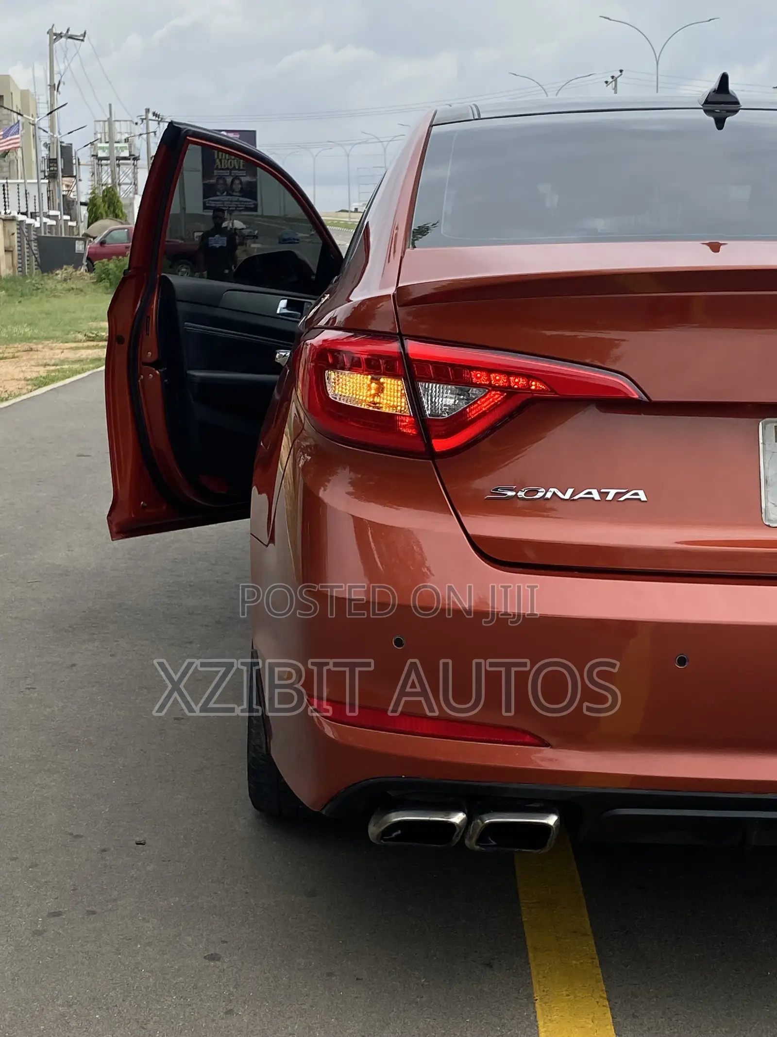 Hyundai Sonata SE 4dr Sedan (2.0L 4cyl Turbo 6A) 2014 Orange