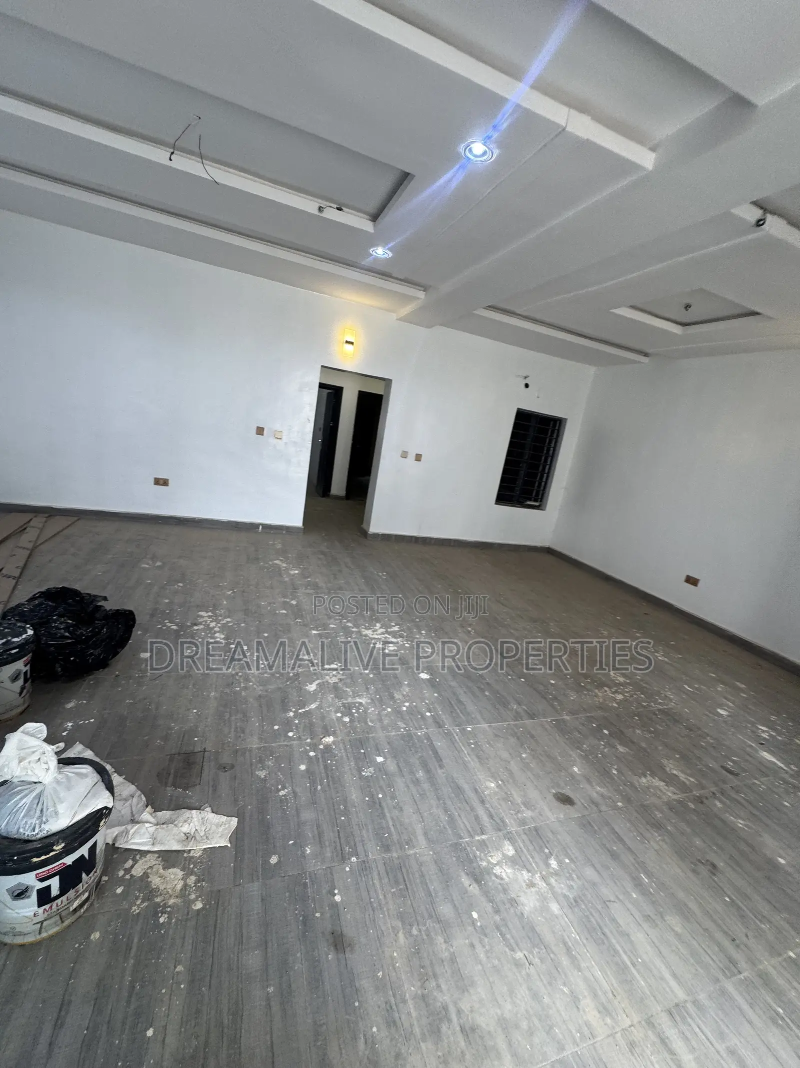 4bdrm Duplex in Life Camp for rent