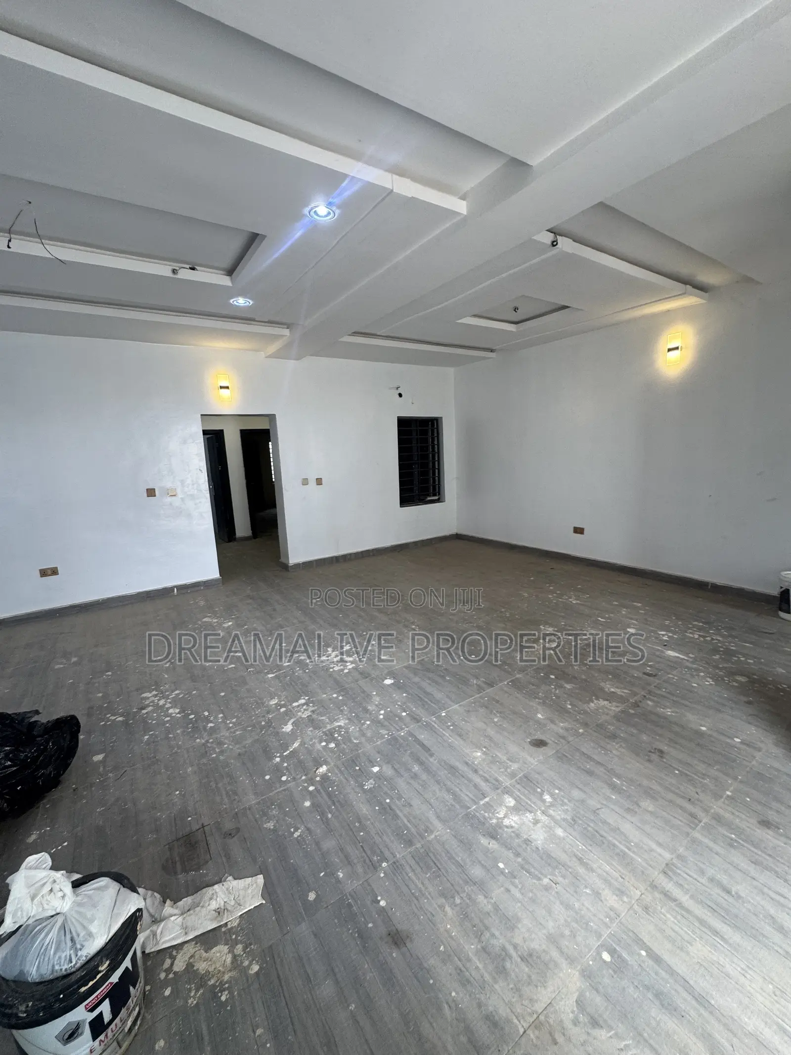 4bdrm Duplex in Life Camp for rent