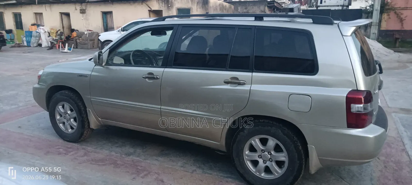 Toyota Highlander 2004 Gold