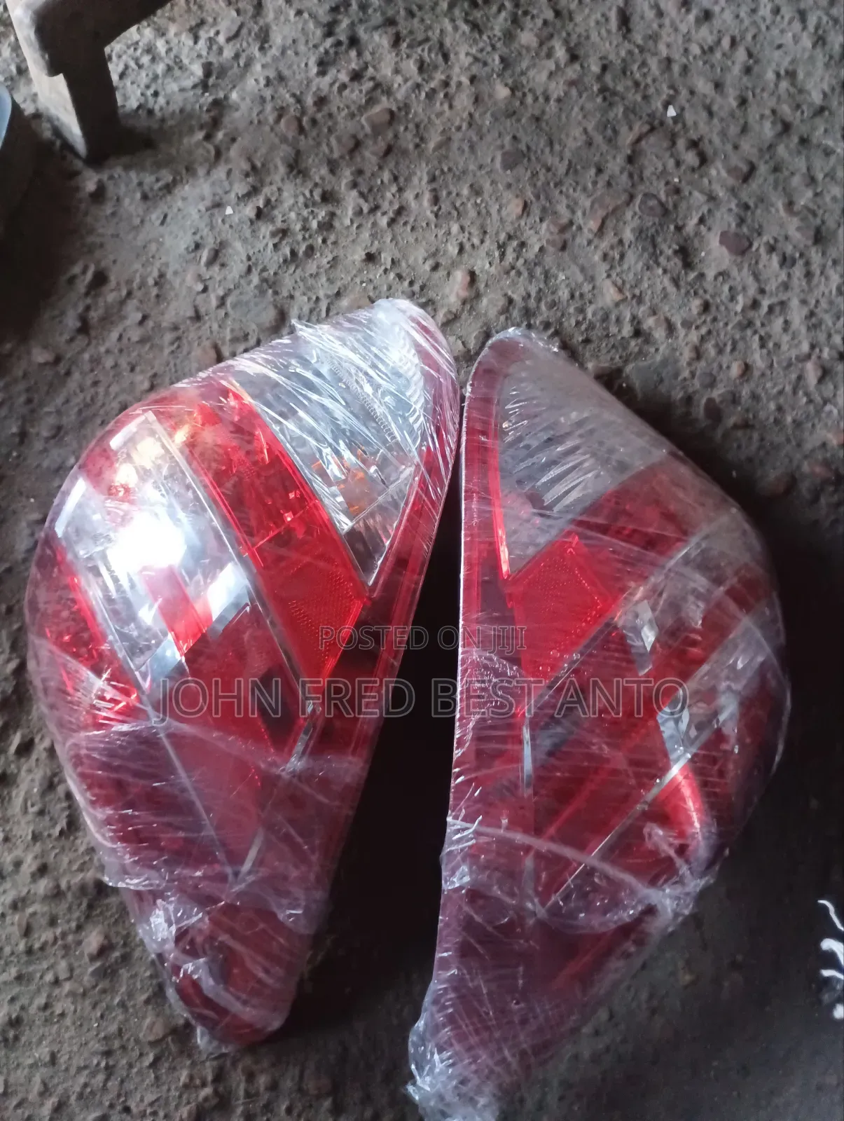 Rear Light Toyota Rav4 2010 Model