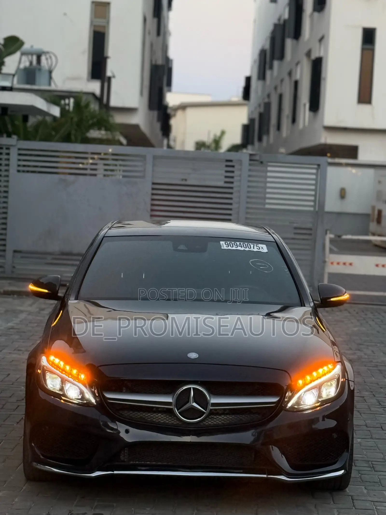 Mercedes-Benz C400 4Matic AWD Sedan (3.0L V6 7A) 2015 Black