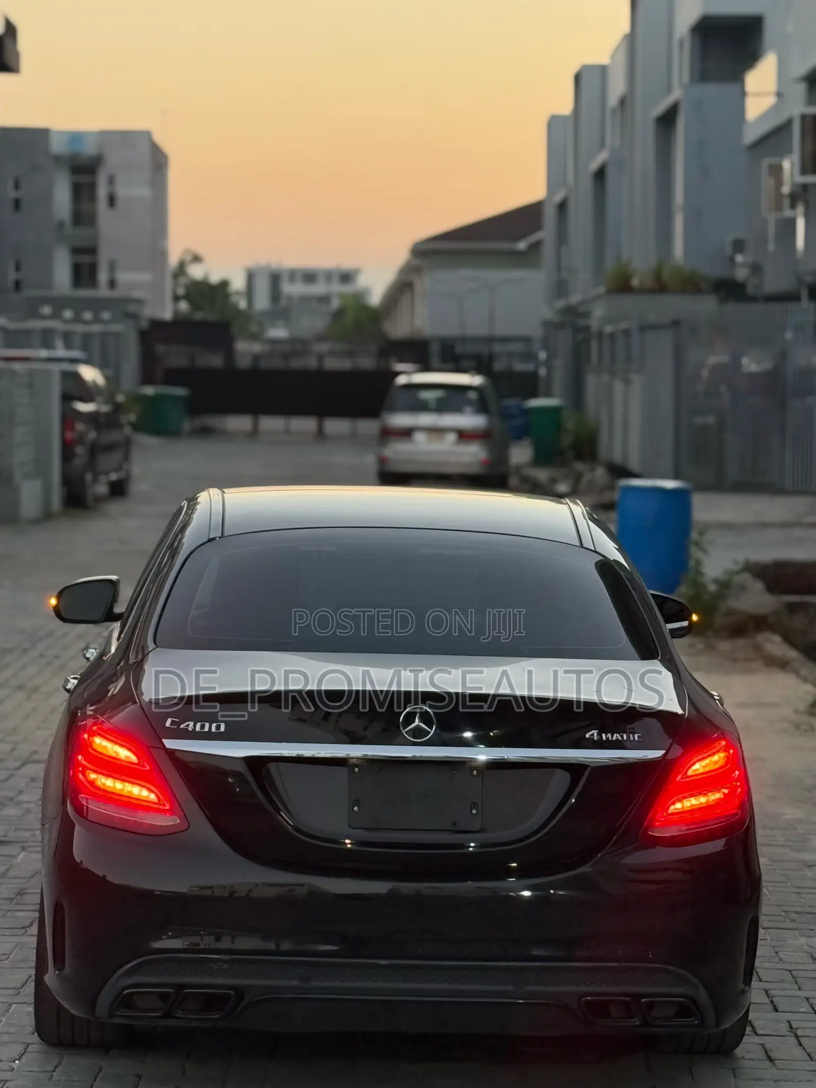 Mercedes-Benz C400 4Matic AWD Sedan (3.0L V6 7A) 2015 Black
