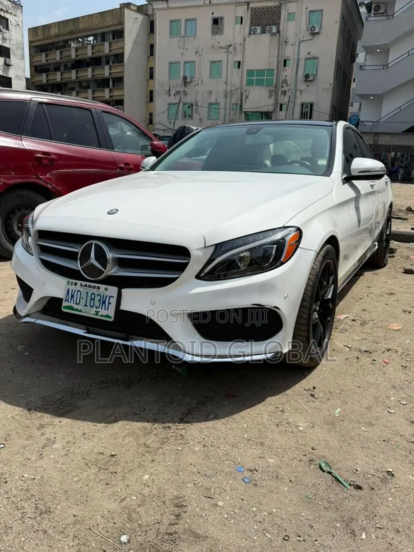 Mercedes-Benz C300 2016 White