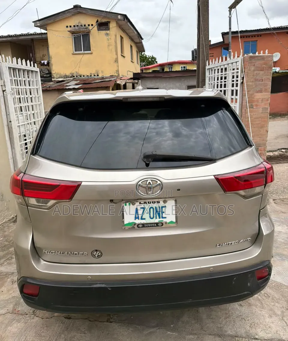 Toyota Highlander 2017 Gray