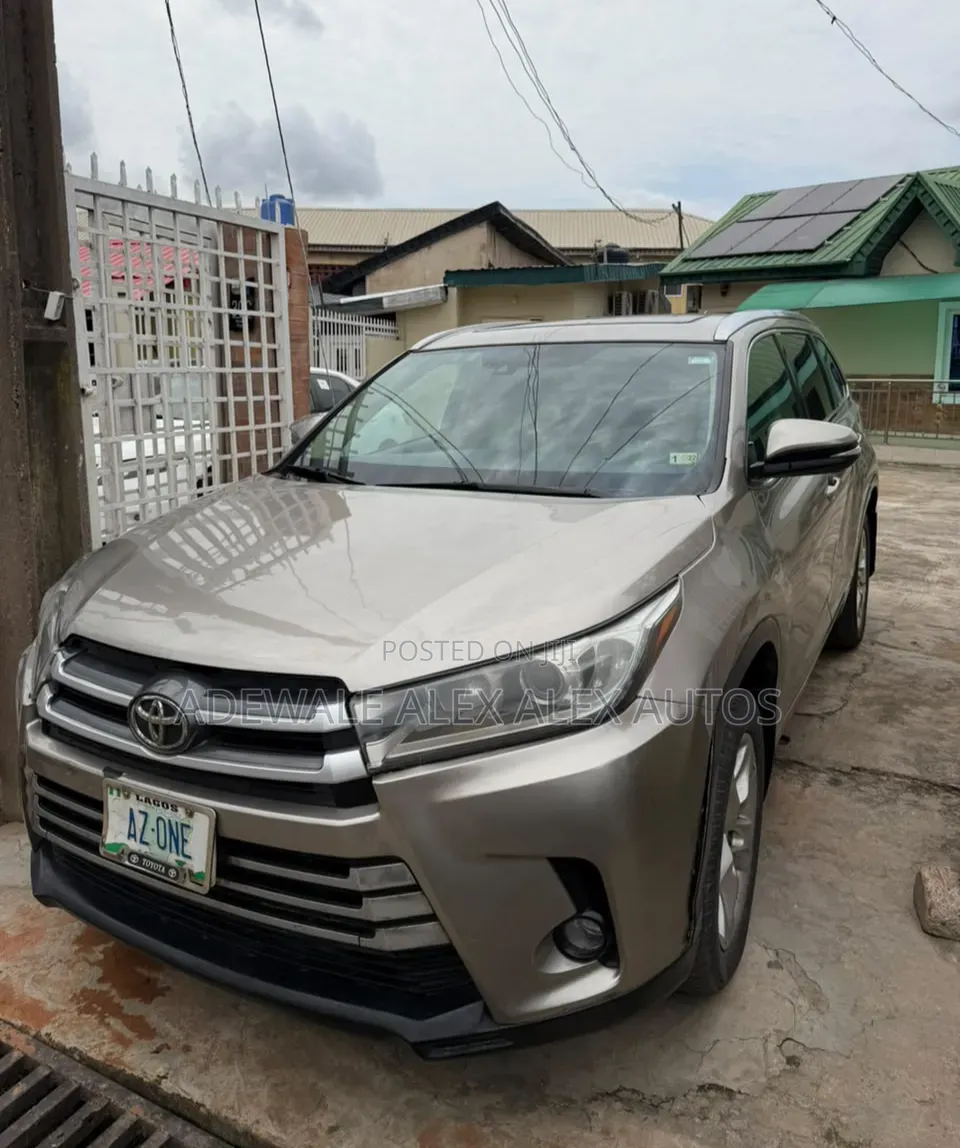 Toyota Highlander 2017 Gray