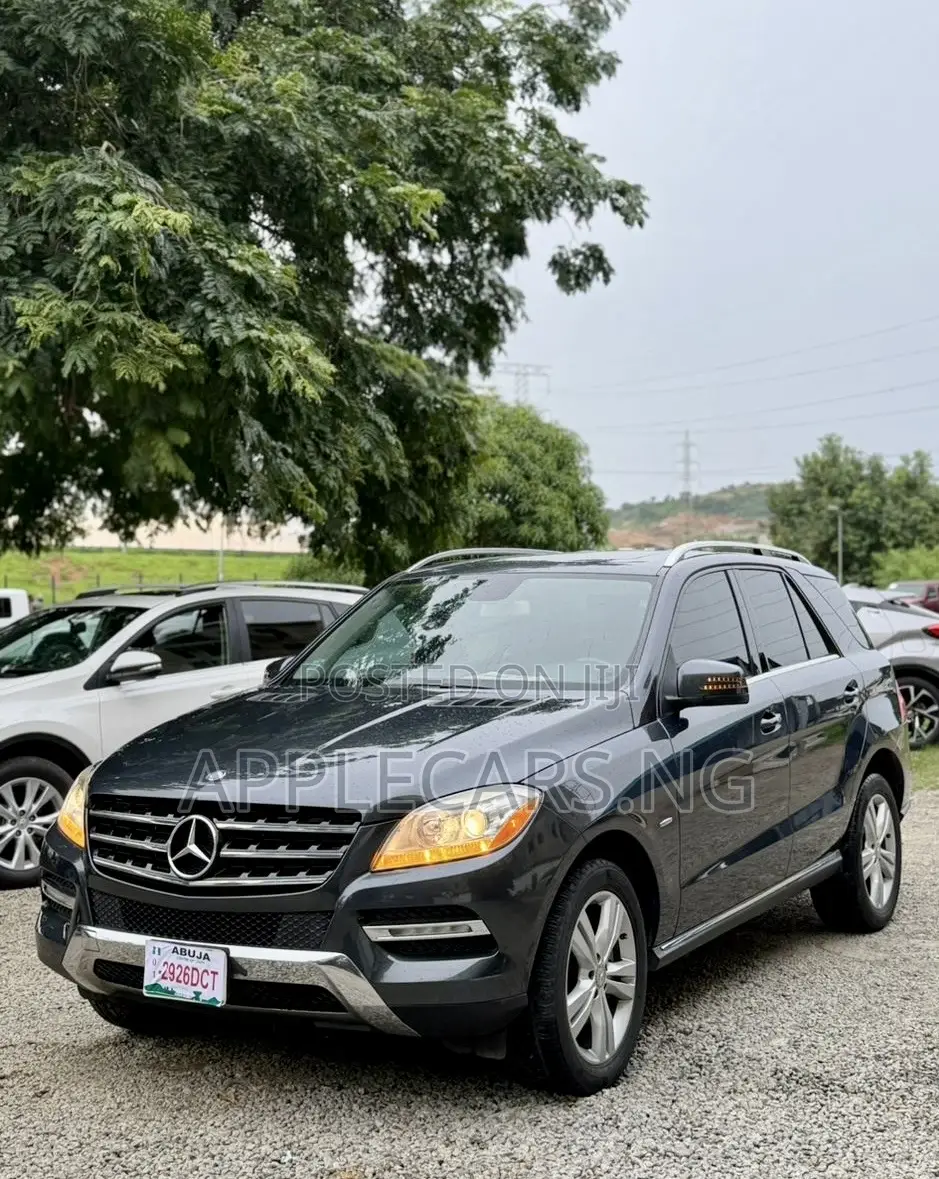 Mercedes-Benz M Class ML 350 4Matic 2012 Gray