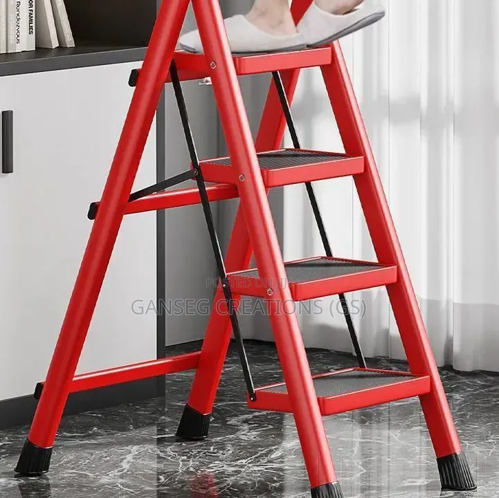 Folding Ladder for Home Use, Thickened, Lightweight, Multifunctional.
