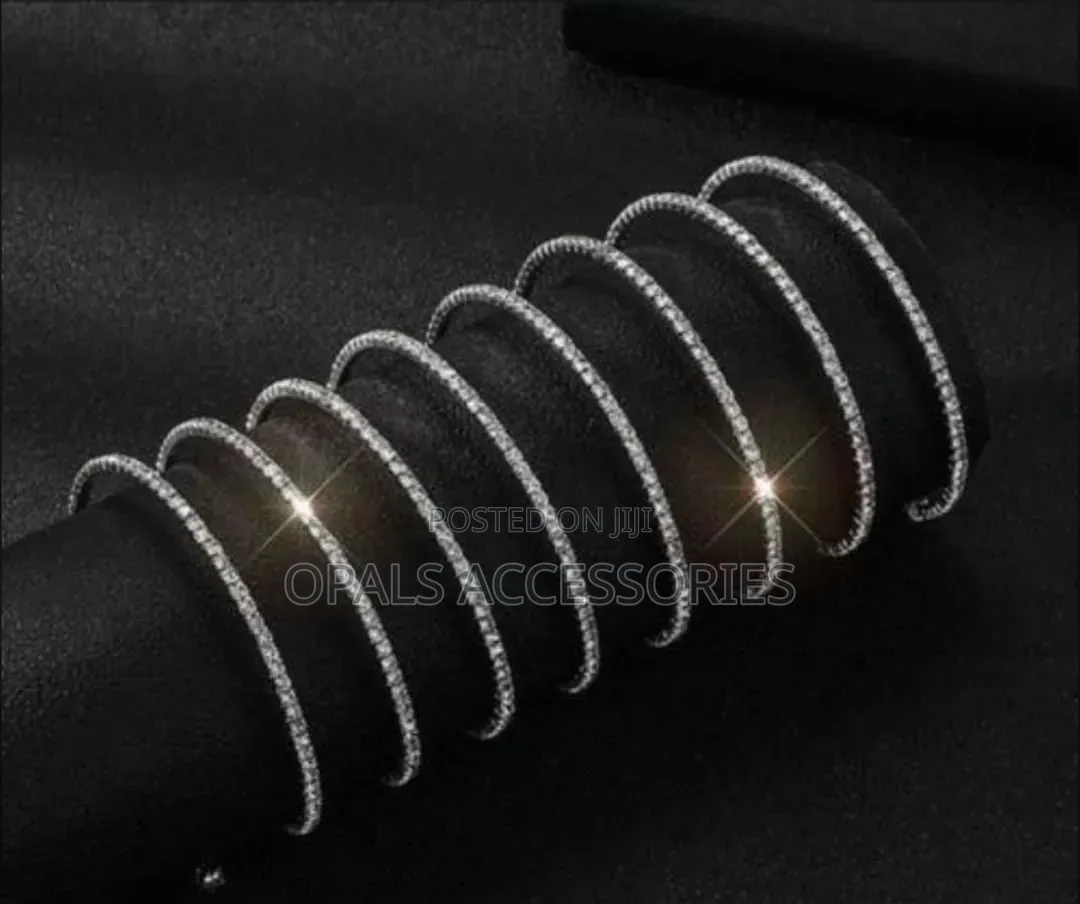 Glamorous Multi-Layer Crystal Coil Arm Cuff Bracelet