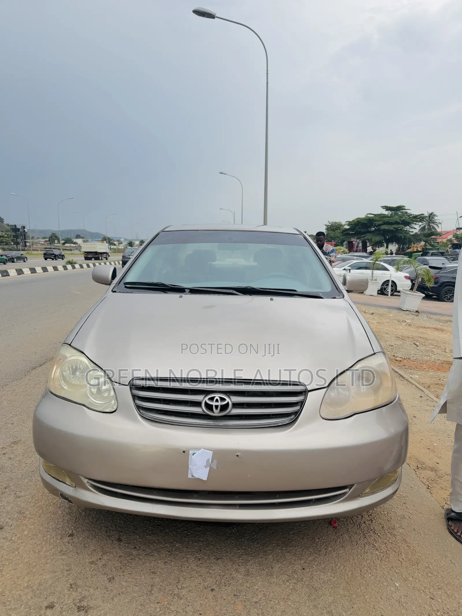 Toyota Corolla 2004 Gold