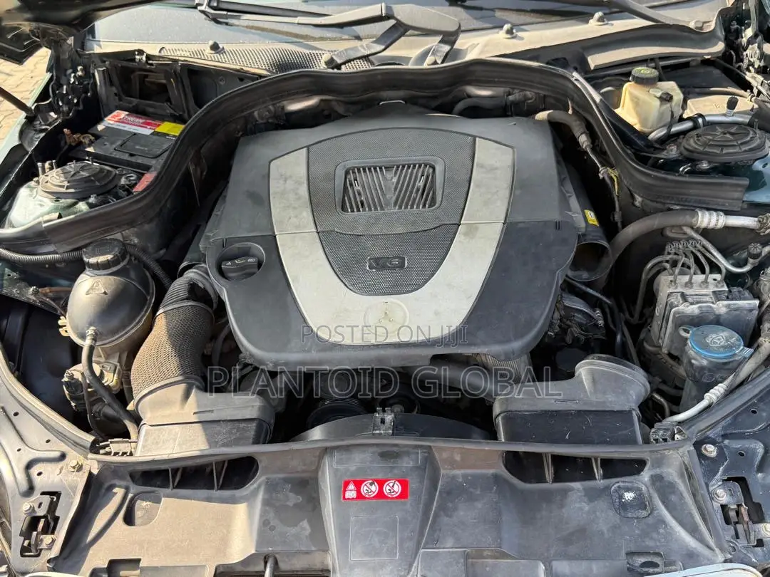 Mercedes-Benz E350 2010 Green