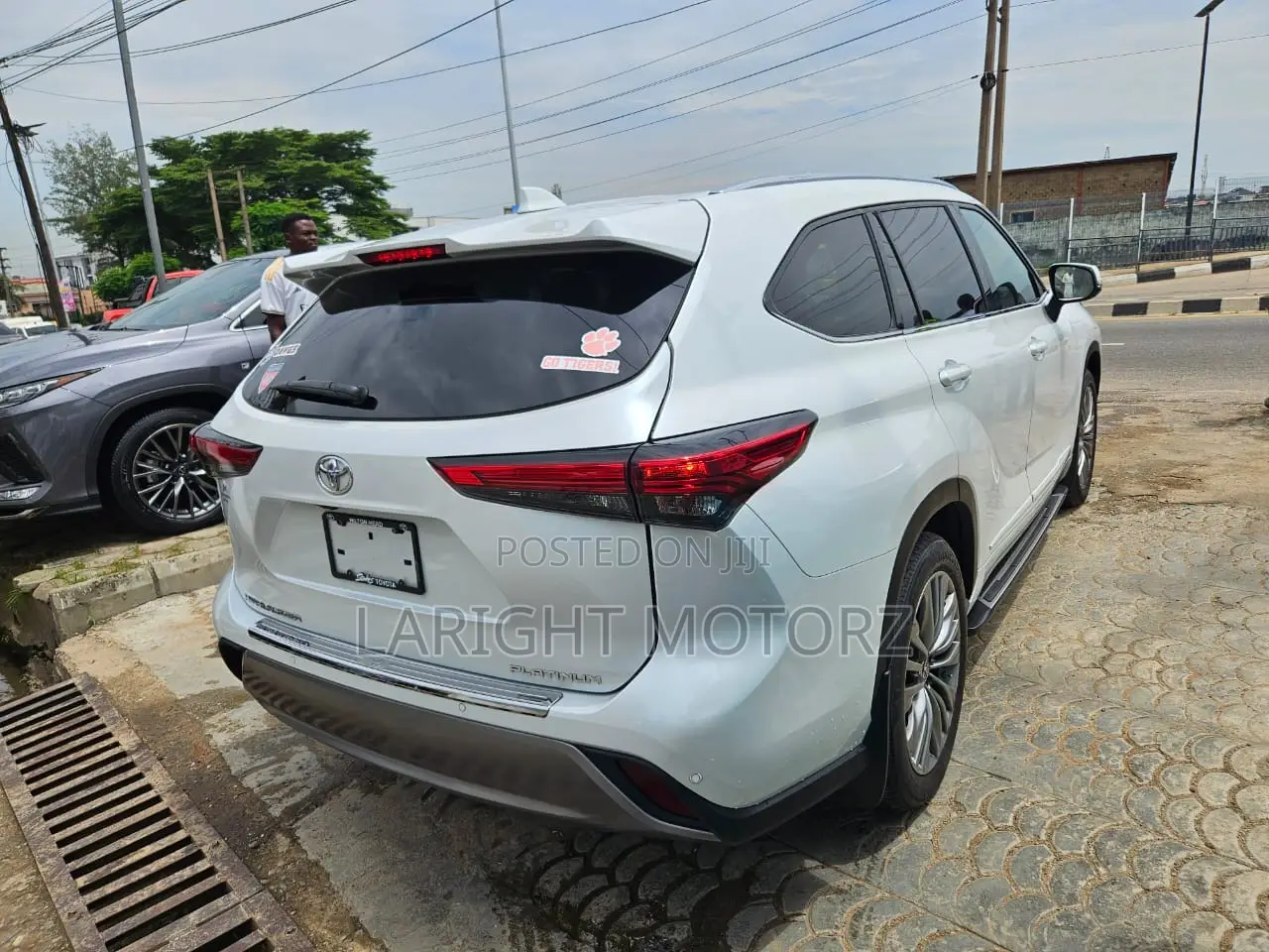 Toyota Highlander Platinum 2022 White