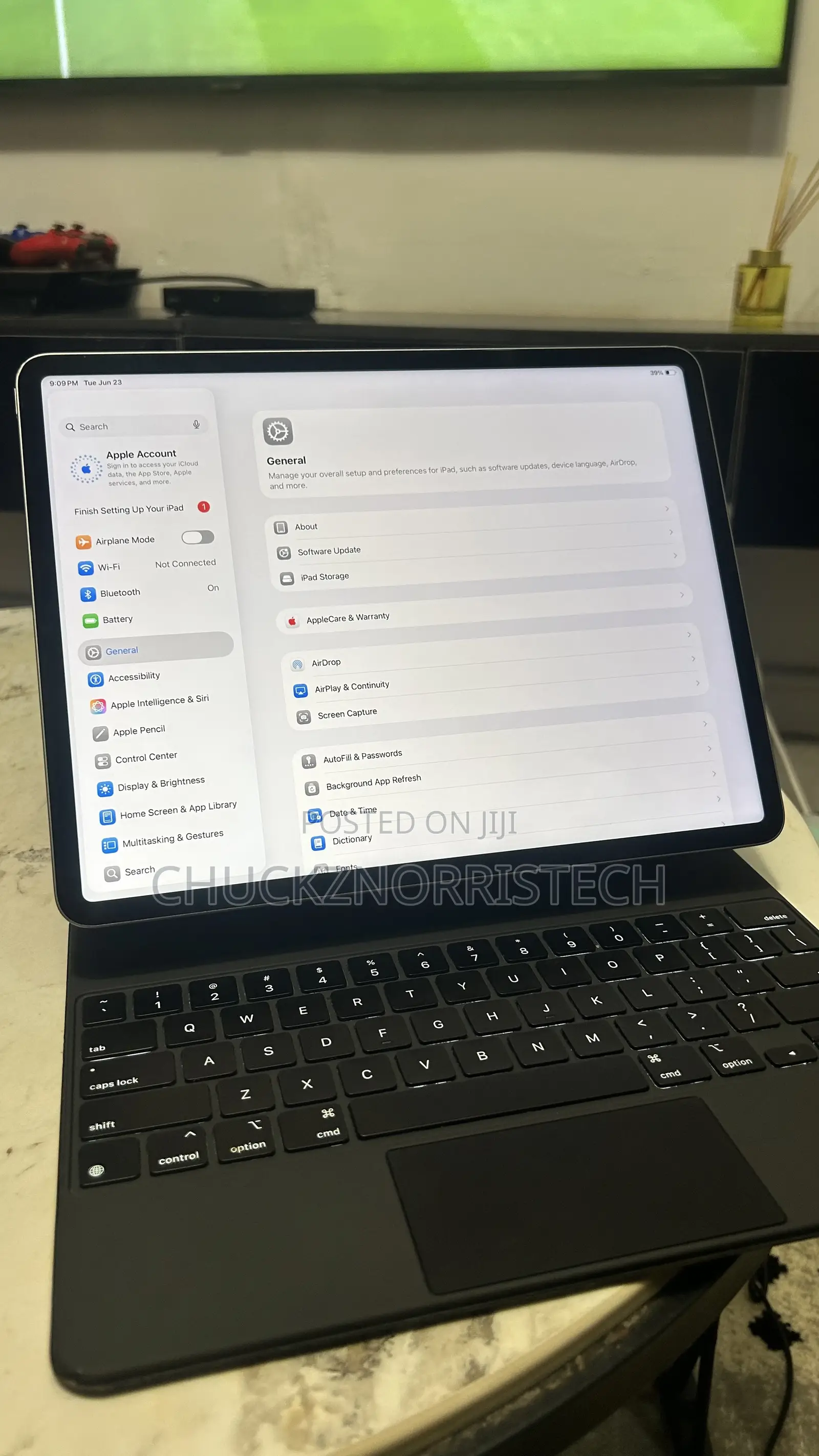 Apple iPad Pro 12.9 (2022) 256 GB Gray