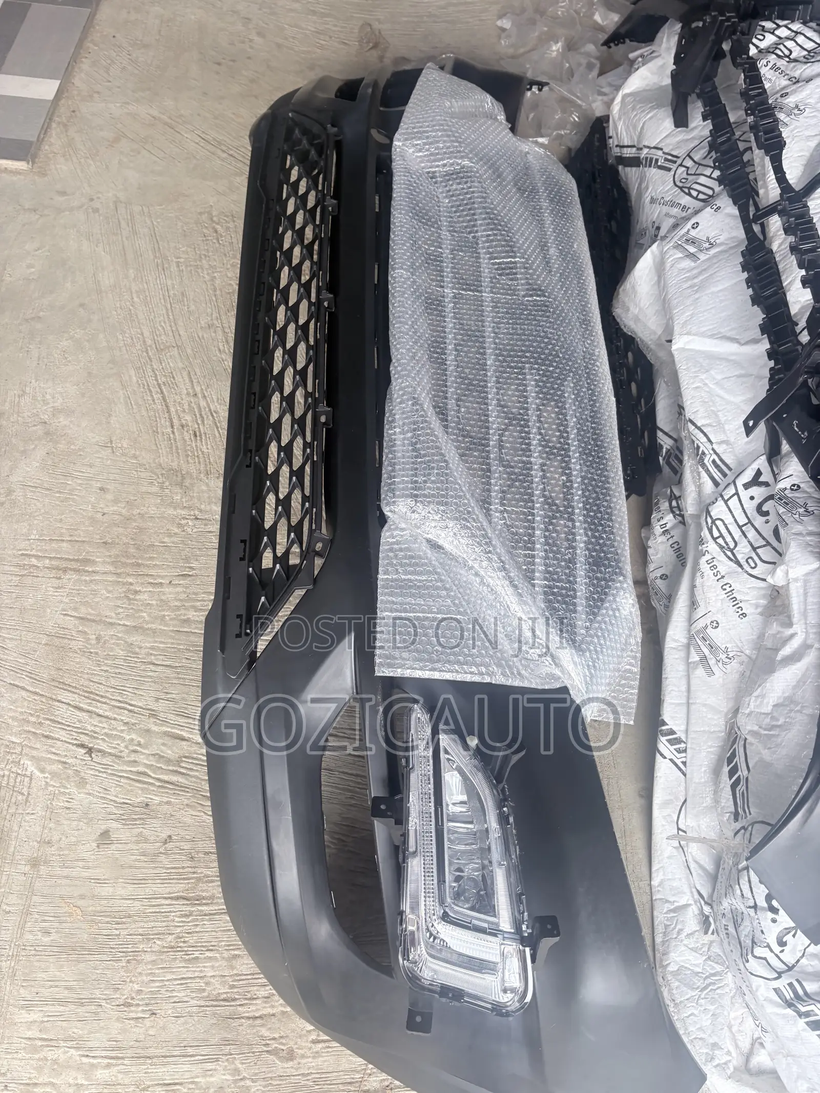 Replacement for Complete Bumper Hyundai Tocson 2016 2017 2018