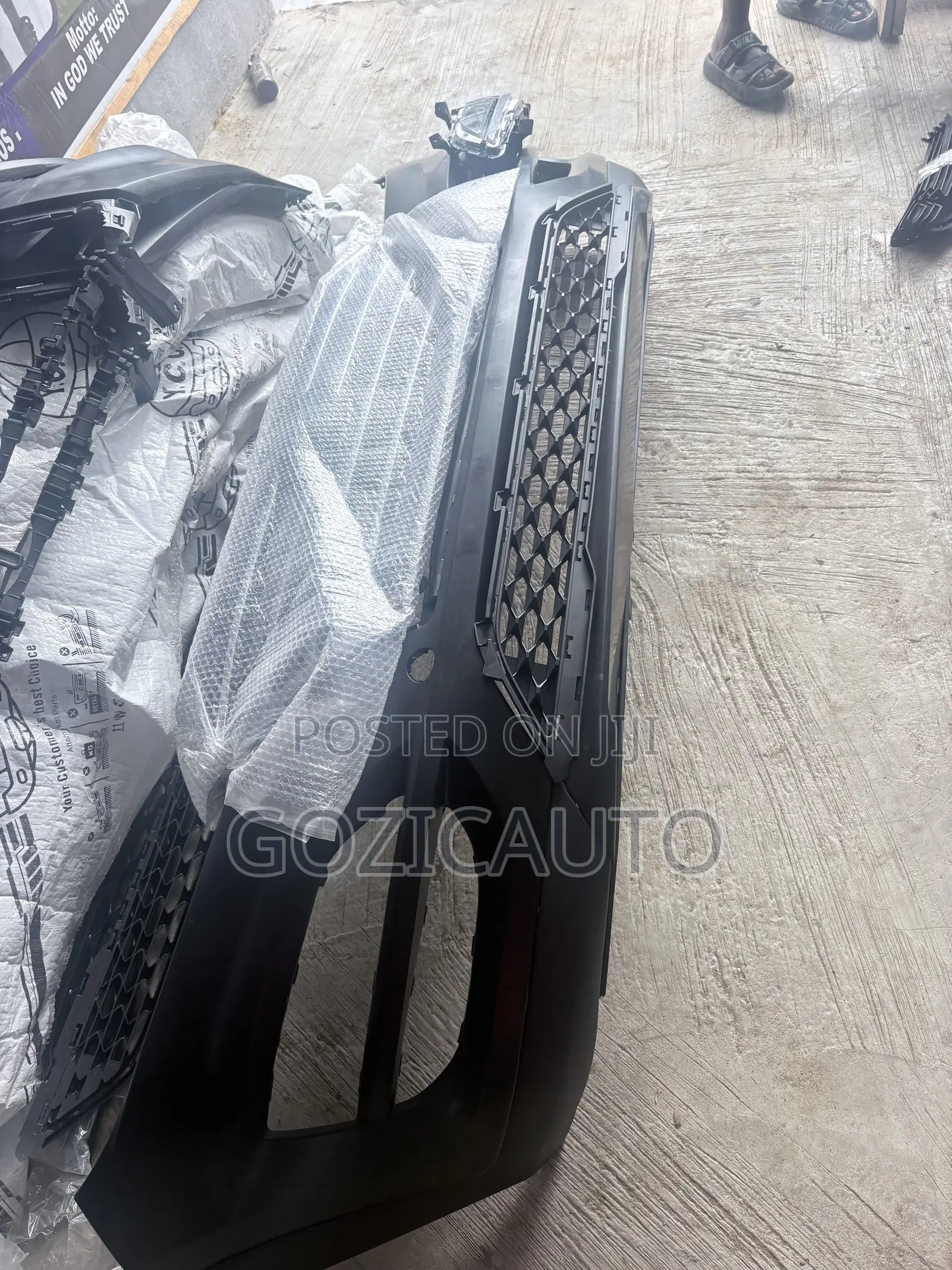 Replacement for Complete Bumper Hyundai Tocson 2016 2017 2018