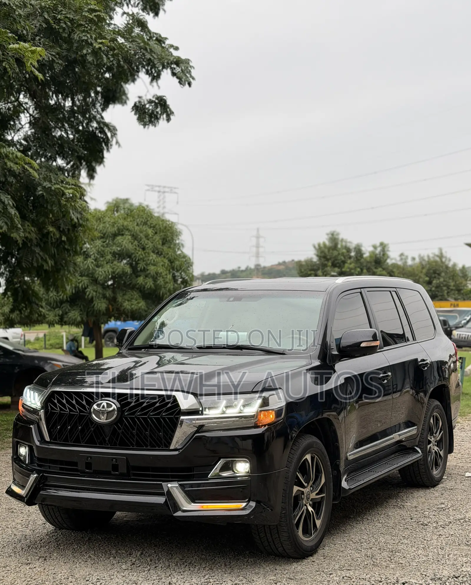 Toyota Land Cruiser 5.7 V8 GXR 2019 Black