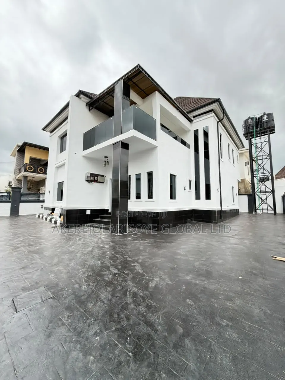 4bdrm Duplex in Lugbe By Von, FHA for sale