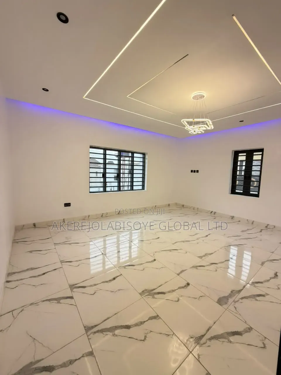 4bdrm Duplex in Lugbe By Von, FHA for sale