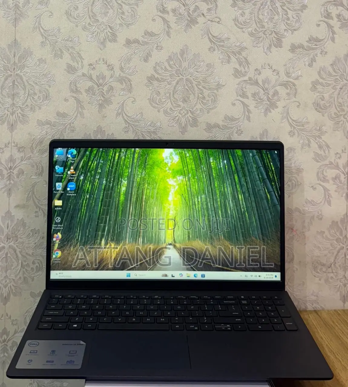 Laptop Dell Inspiron 15 3000 8GB Intel Celeron SSD 128GB