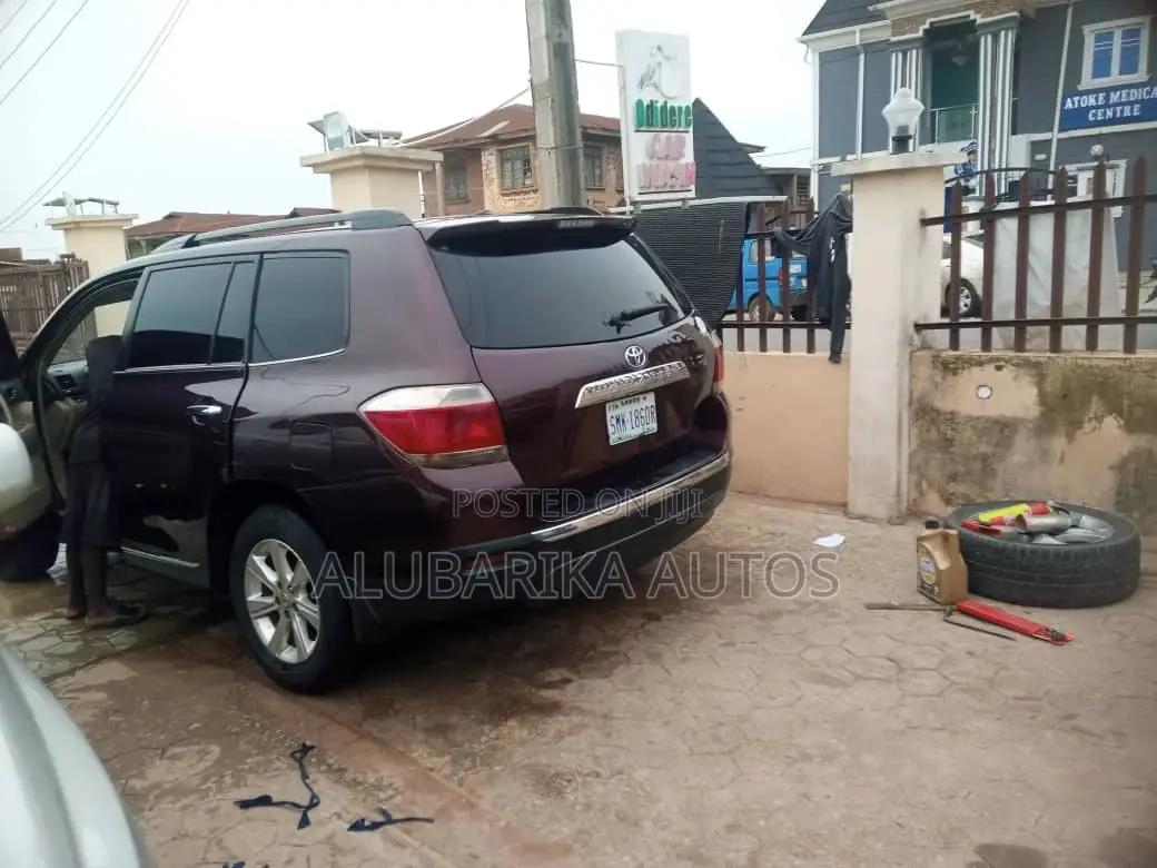 Toyota Highlander 2012