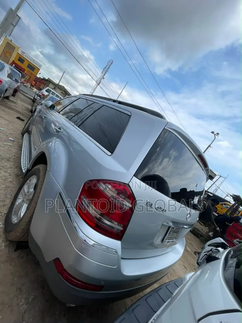 Mercedes-Benz GL-Class 2009 Gray