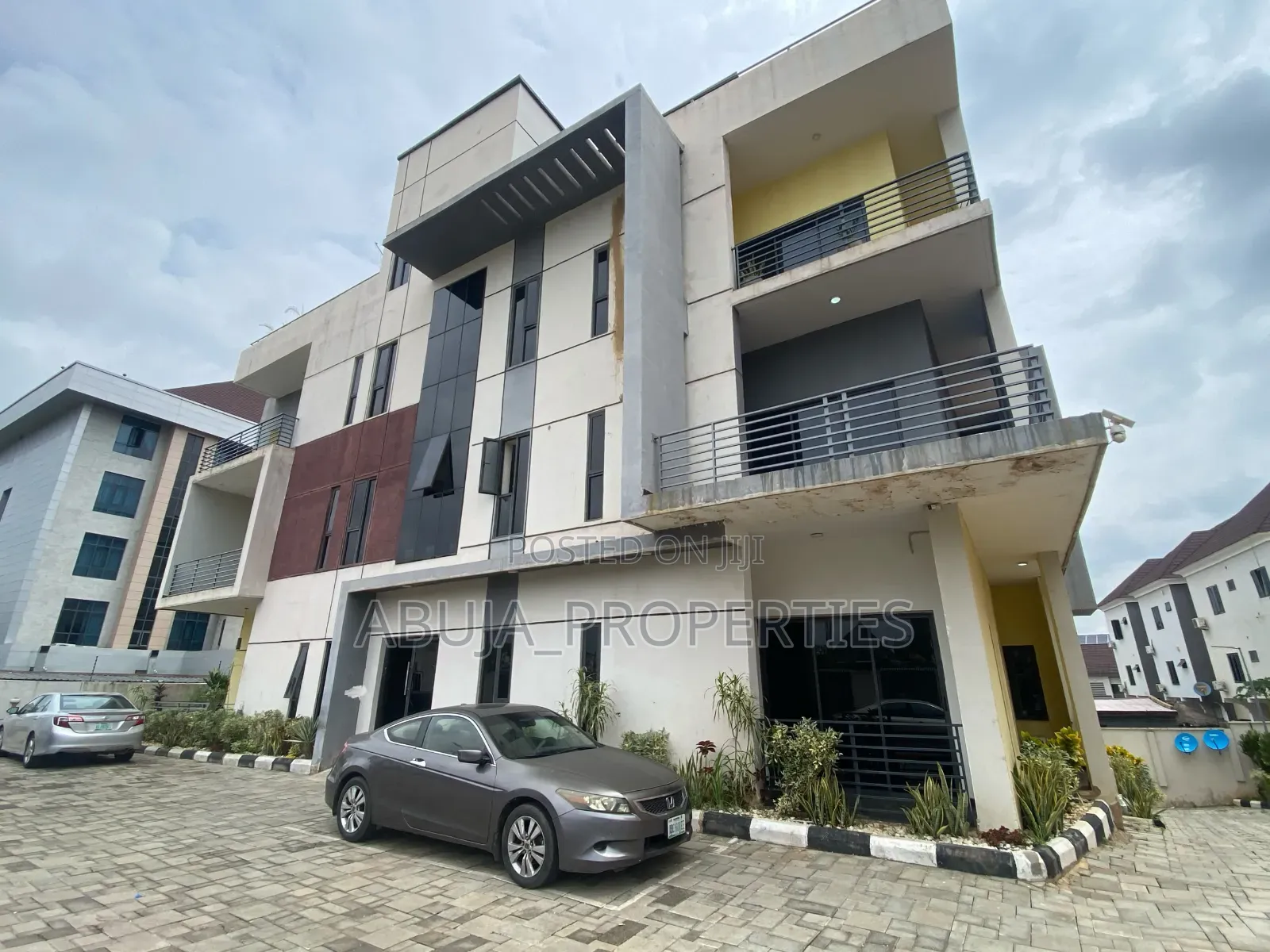 3bdrm Apartment in Wuye for rent