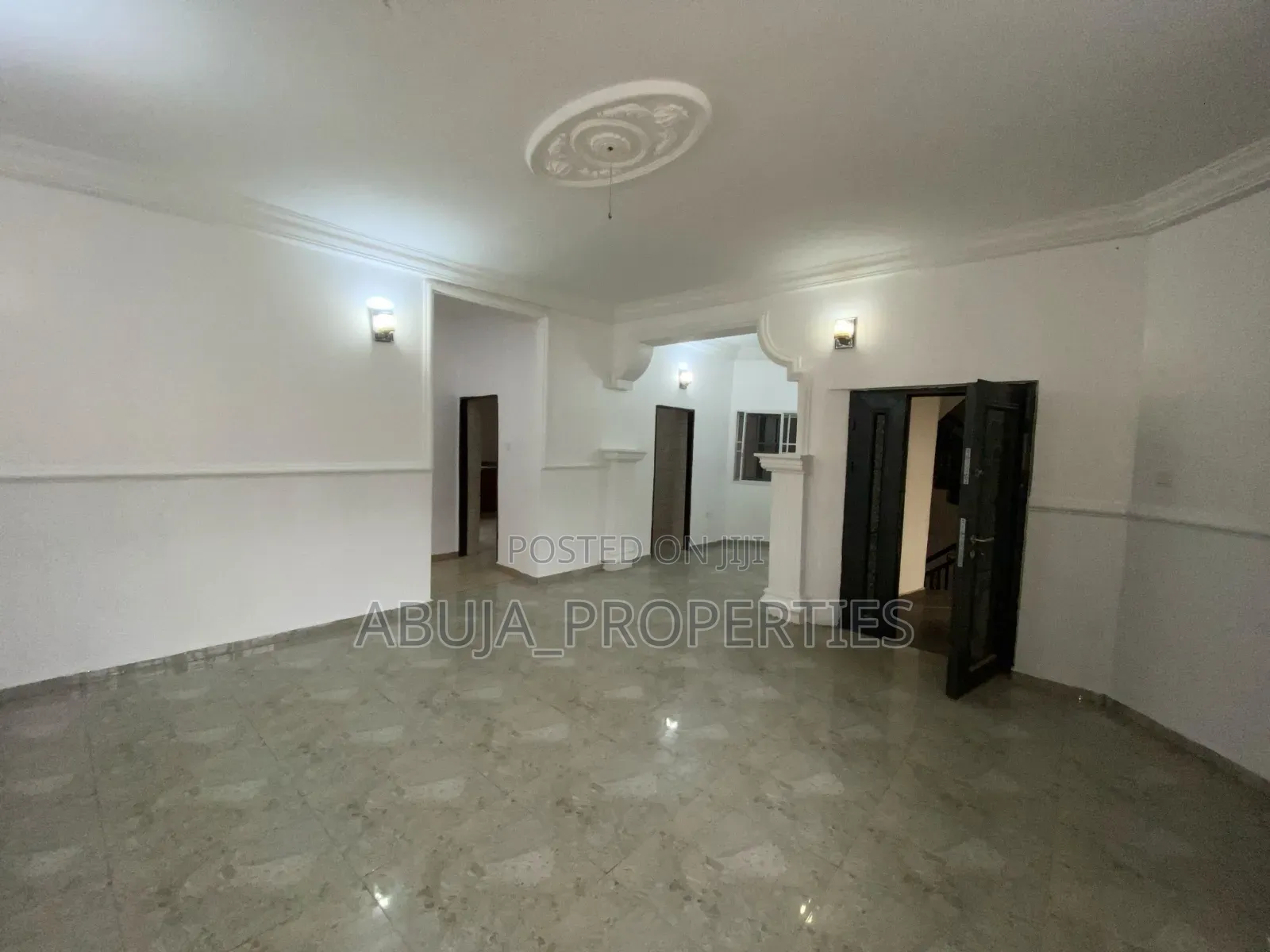 3bdrm Apartment in Life Camp for rent