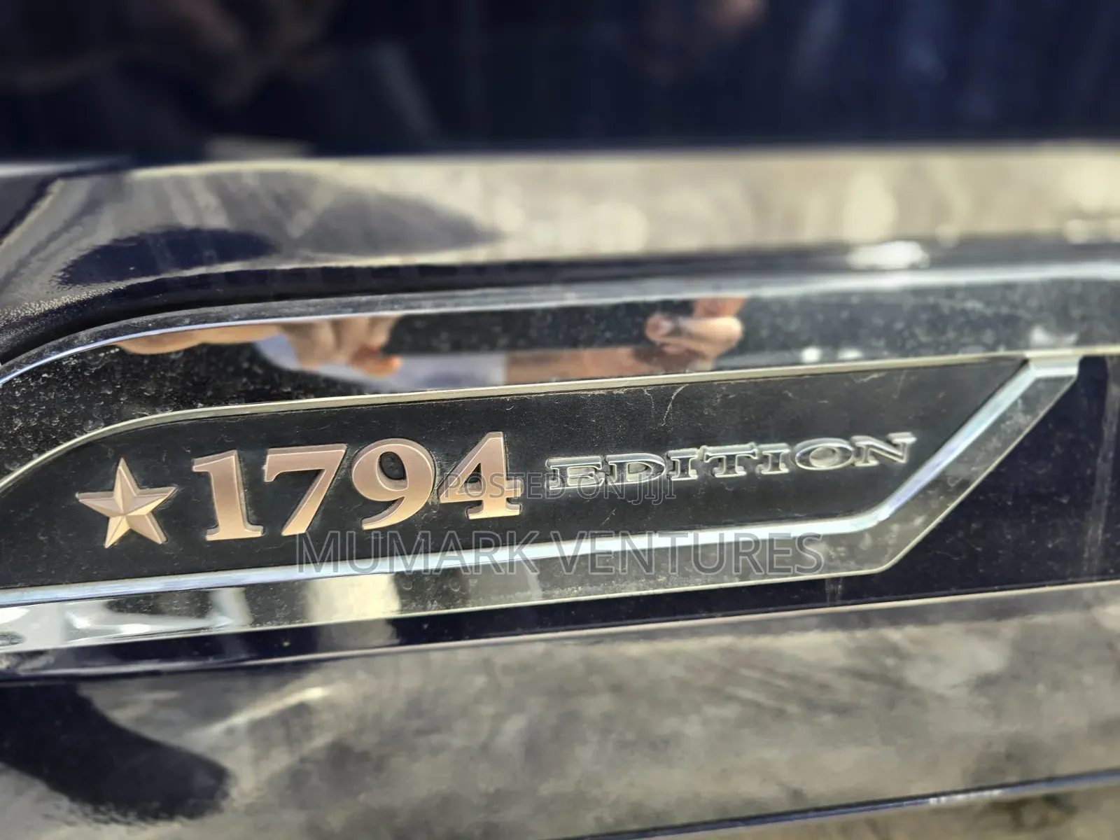 Toyota Tundra 2022 Blue