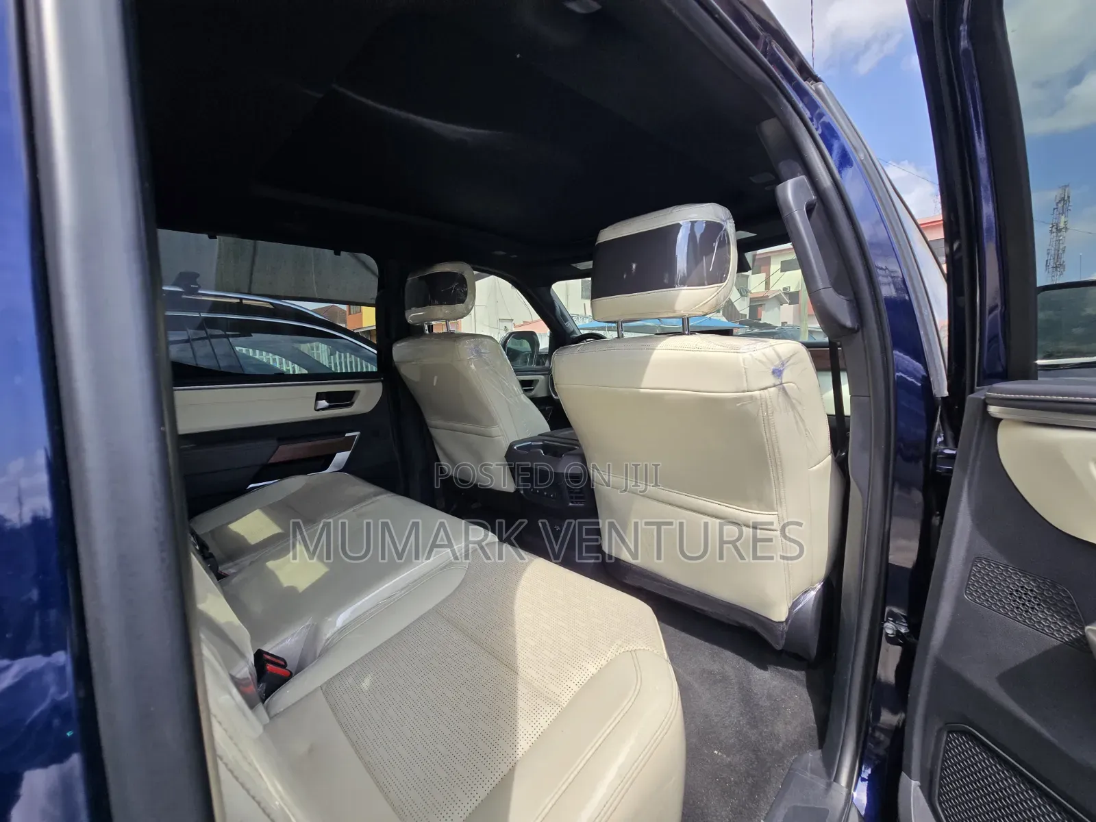 Toyota Tundra 2022 Blue