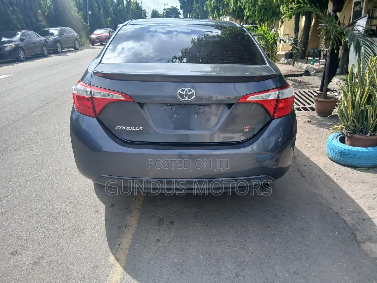 Toyota Corolla S 4dr Sedan (1.8L 4cyl CVT) 2015 Gray