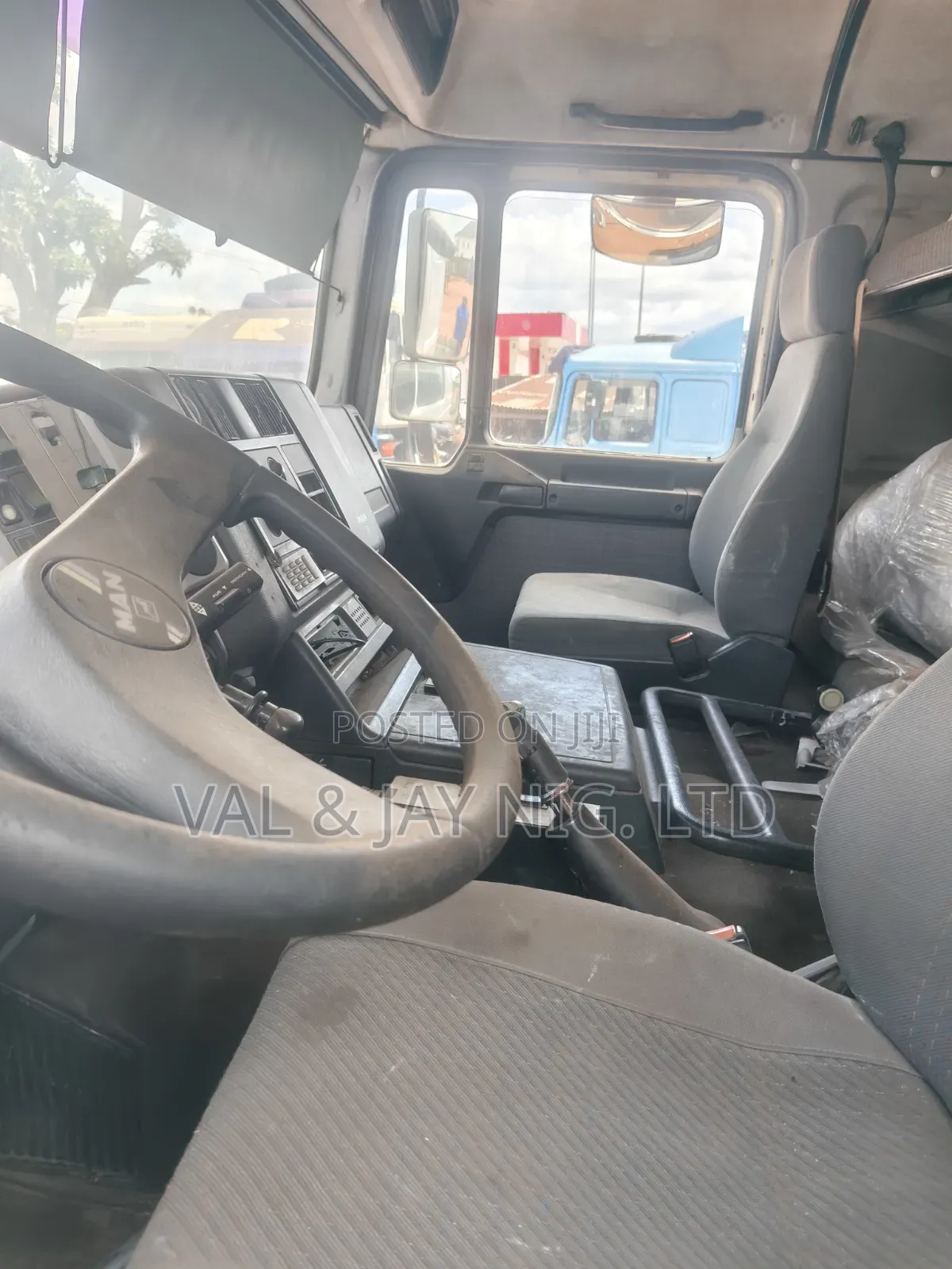 Man Diesel 10 Tyres Cap Chassis - Foreign Use