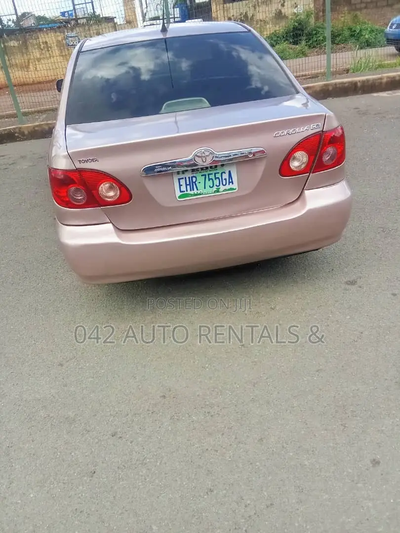 Toyota Corolla 2005 Gold