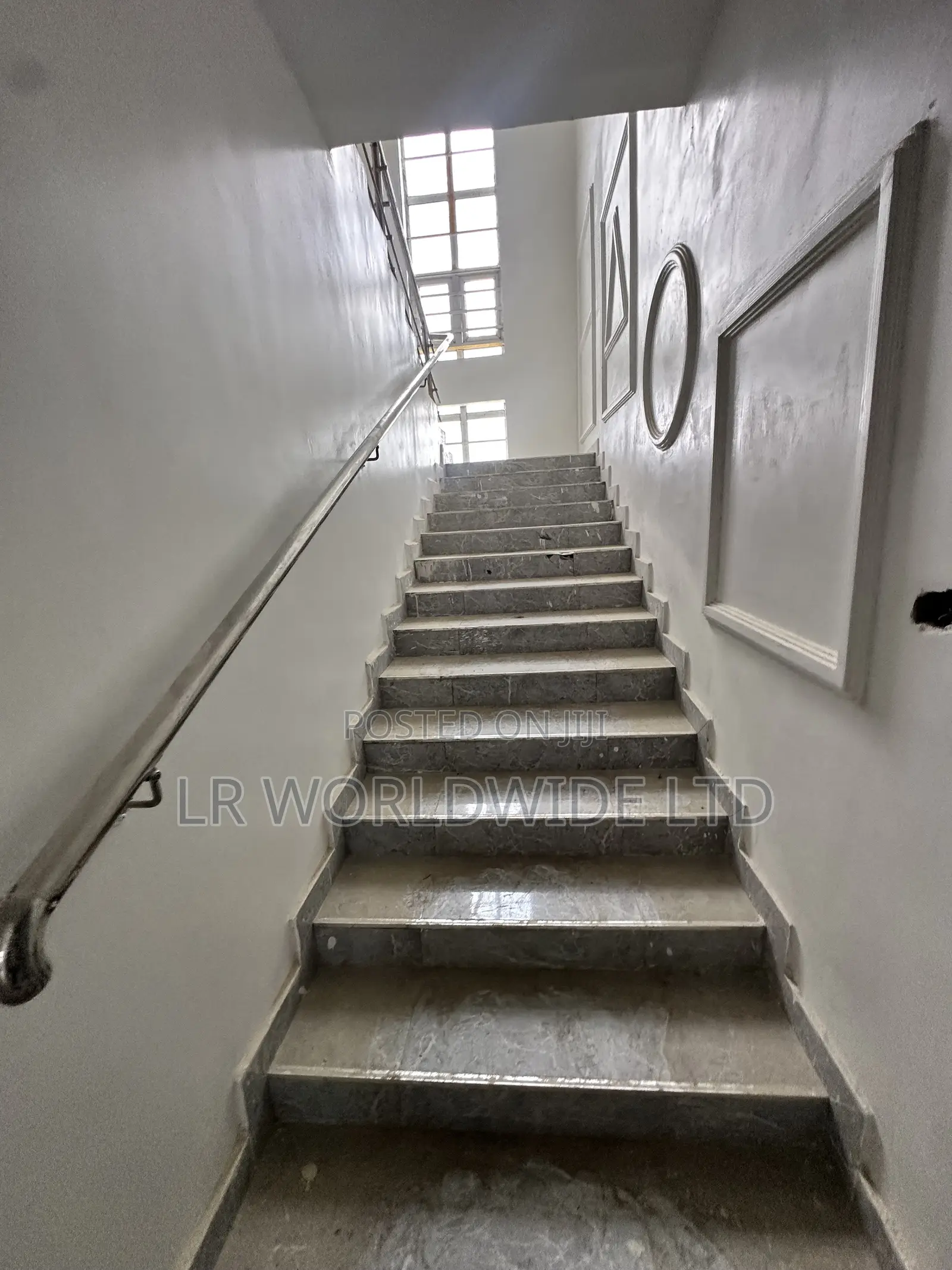 5bdrm Duplex in Lugbe District for rent