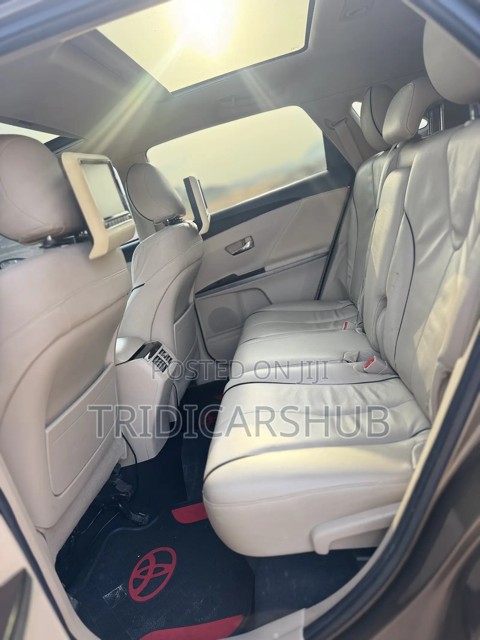 Toyota Venza V6 AWD 2011 Brown