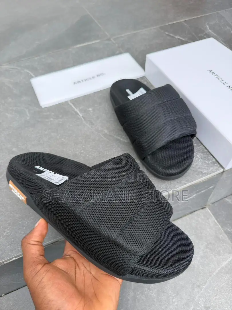 Original Article No Men’S Slides Now Available in Store