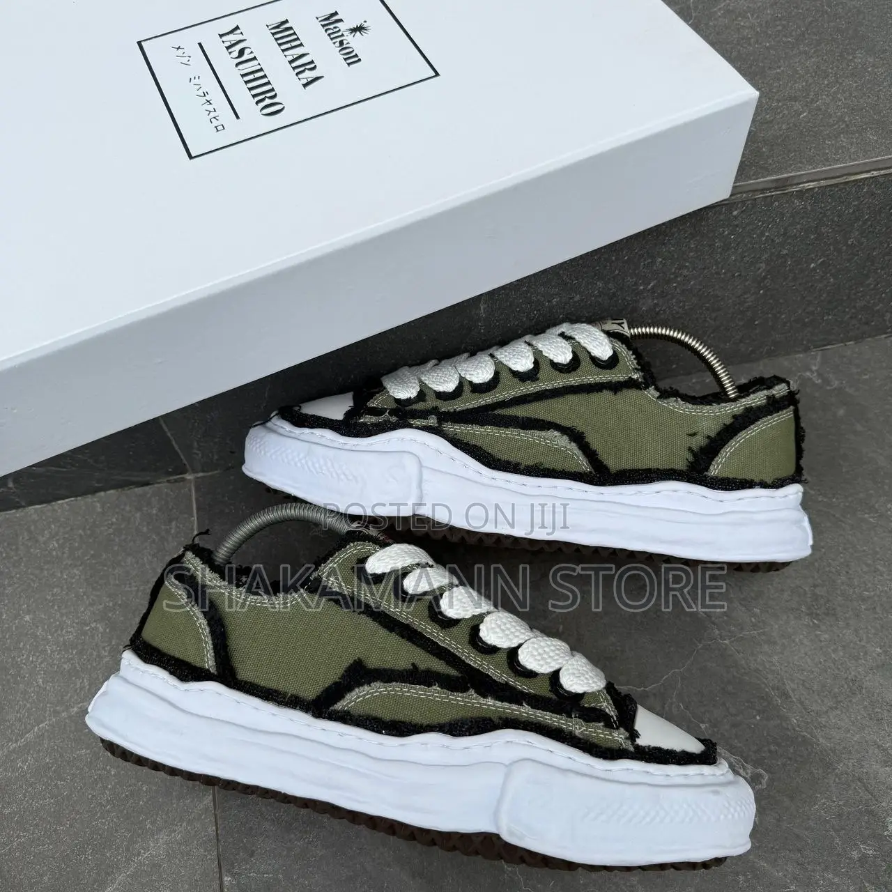 Maison Mihara Yasuhiro Peterson Og Sole Low-Top “Overhanging - White