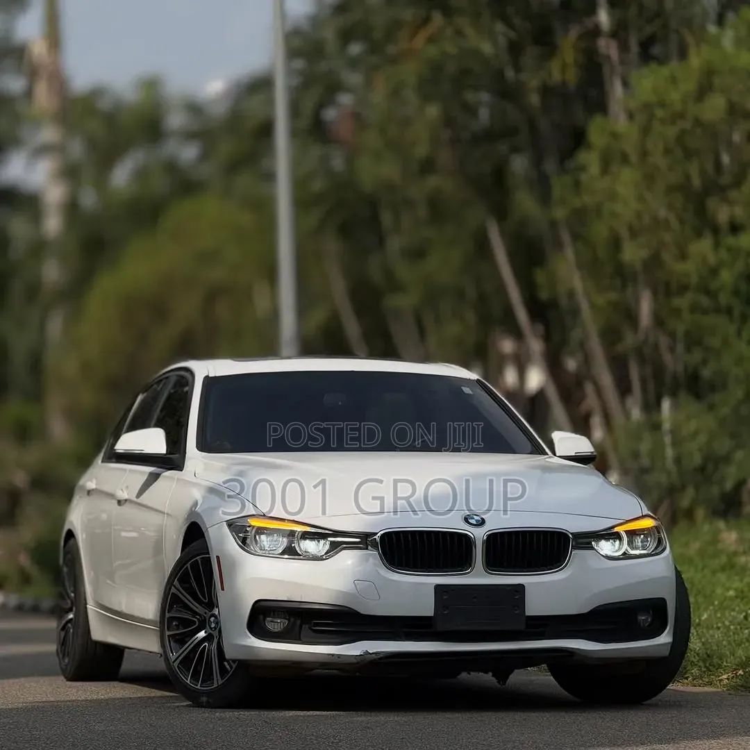 BMW 320i 2018 White