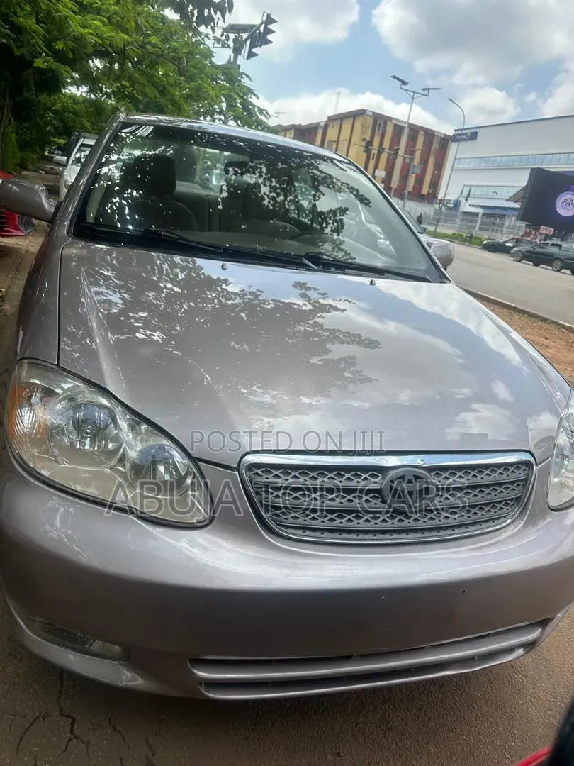 Toyota Corolla CE 2006 Gold