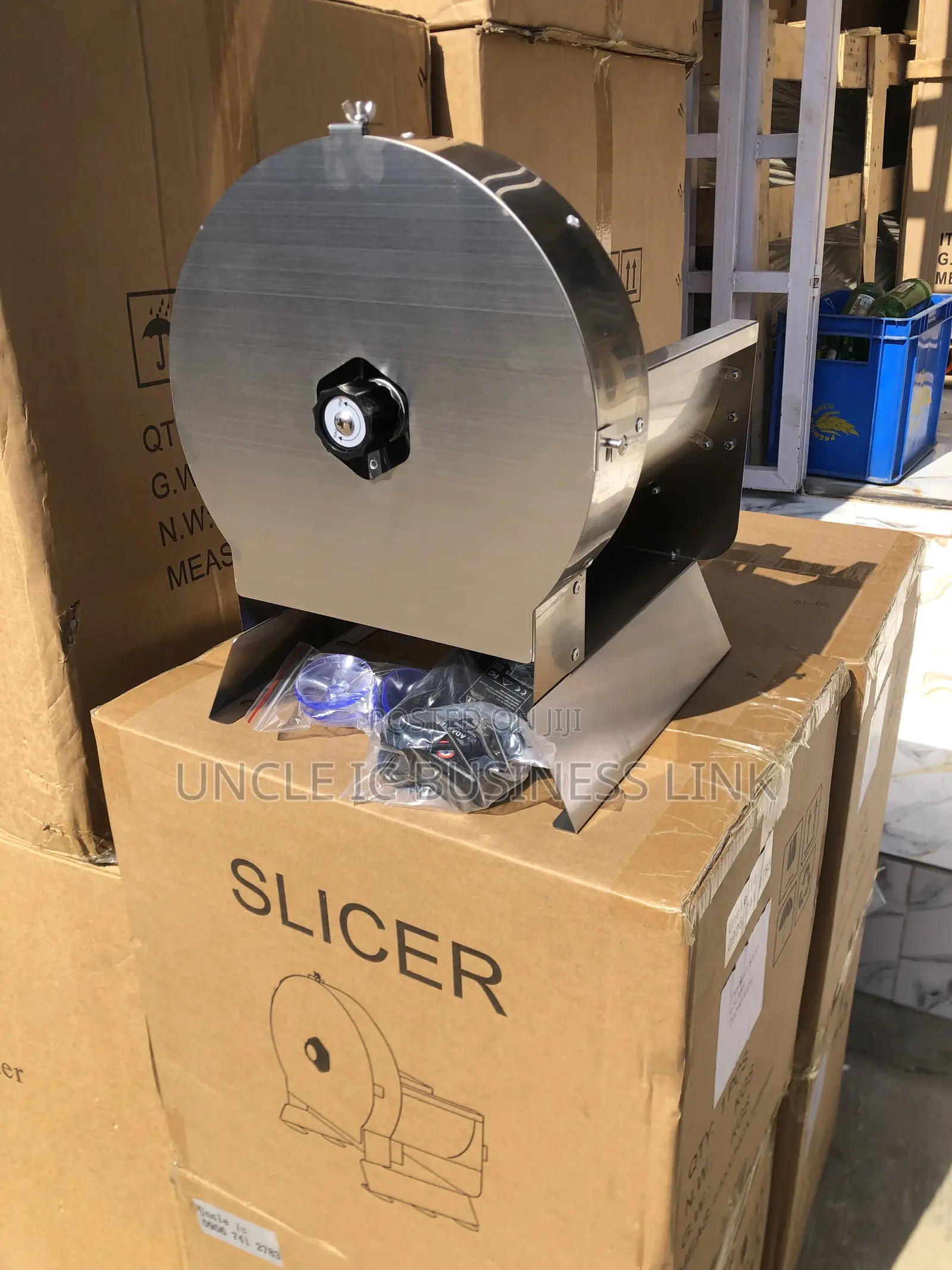 Electric and Manual Slicer Round Shape