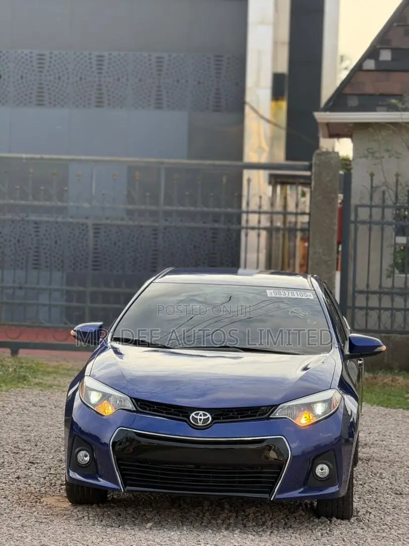 Toyota Corolla S 4dr Sedan (1.8L 4cyl CVT) 2015 Blue