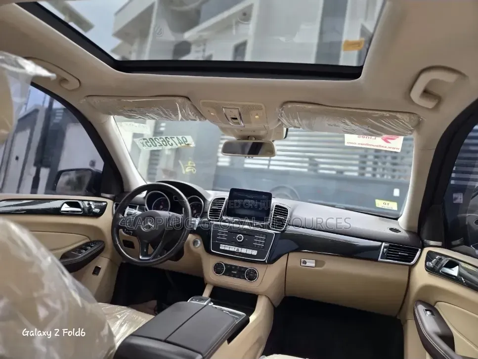 Mercedes-Benz GLE-Class 2017 Gray