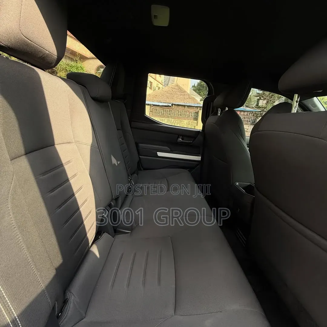 Toyota Tacoma 2025 Black