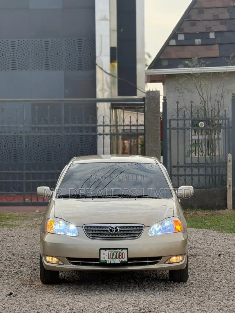 Toyota Corolla 2007 Gold