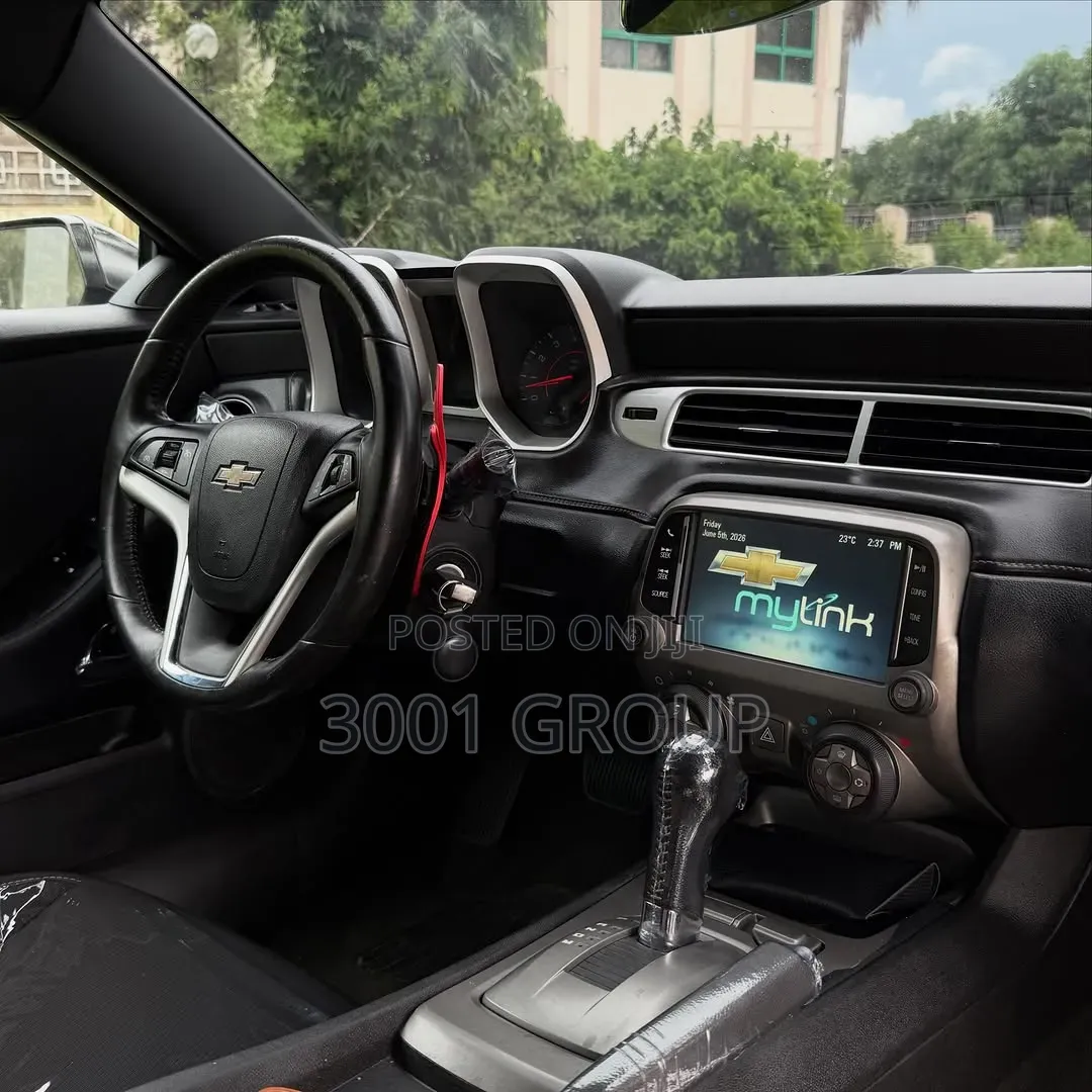 Chevrolet Camaro 2015 White
