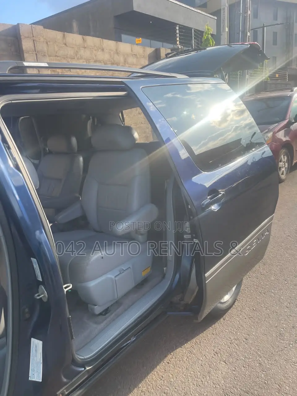 Toyota Sienna 2002 Blue